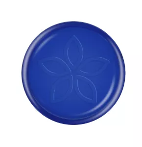 Gettone blu trasparente in stock con fiore in rilievo
